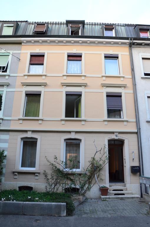 Guesthouse Casa Esperanza Basel Eksteriør billede